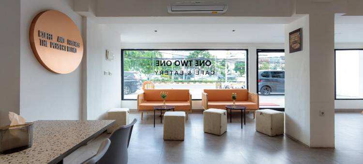 红多兹酒店近芒加杜阿购物中心(RedDoorz Near Mangga Dua Mall)图片