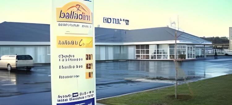 圣弗卢尔原创访问酒店(The Originals Access, Hôtel Saint-Flour)图片