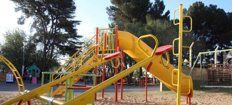 卡洛斯帕斯豪生别墅酒店(Howard Johnson Plaza Villa Carlos Paz)图片