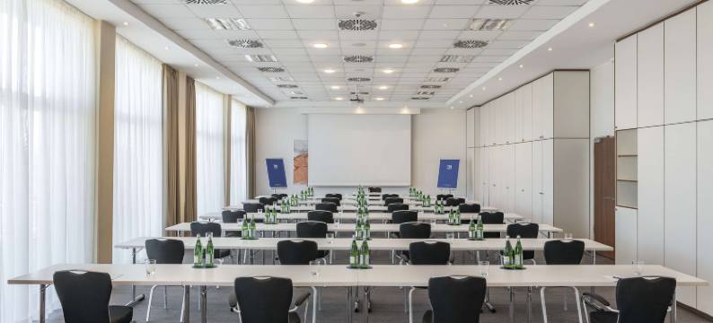 NH汉堡霍纳雷恩班酒店(NH Hamburg Horner Rennbahn)图片