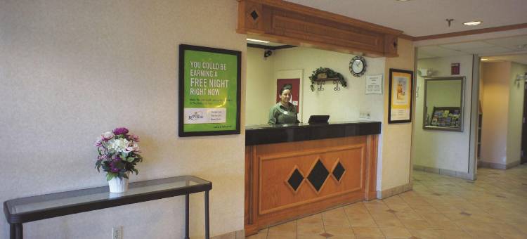 阿尔伯克基日报中心西北拉昆塔温德姆套房酒店(La Quinta Inn & Suites by Wyndham Albuquerque Journal Ctr NW)图片