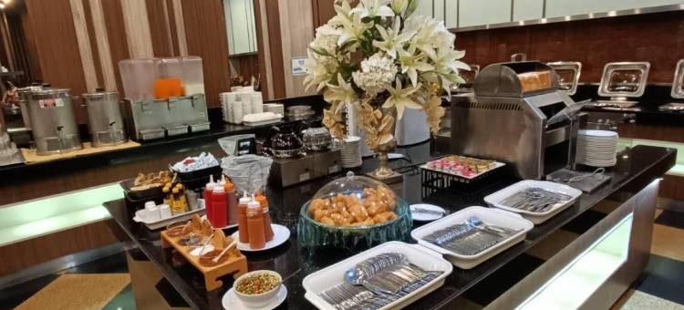 斯里兰卡U-通大酒店(Sri U-Thong Grand Hotel)图片