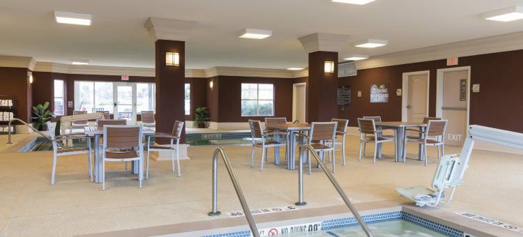 布卢明顿Homewood Suites by Hilton(Homewood Suites by Hilton Bloomington)图片