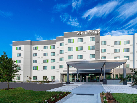 坦帕西北-老兵高速公路万怡酒店