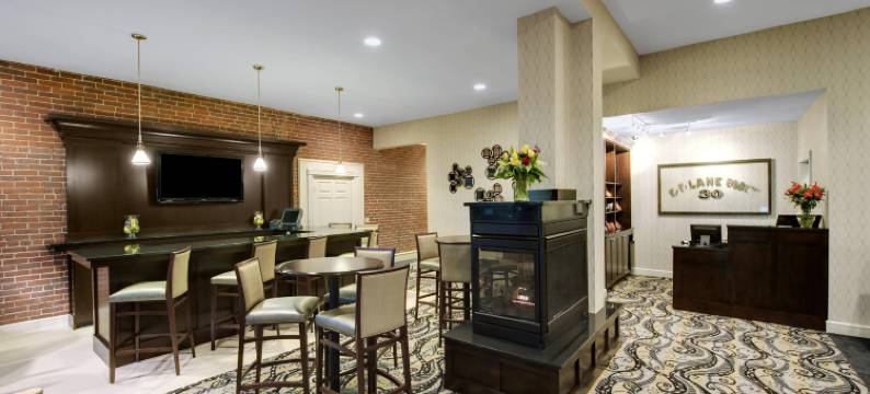 基恩市中心万枫套房酒店(Fairfield Inn & Suites Keene Downtown)图片