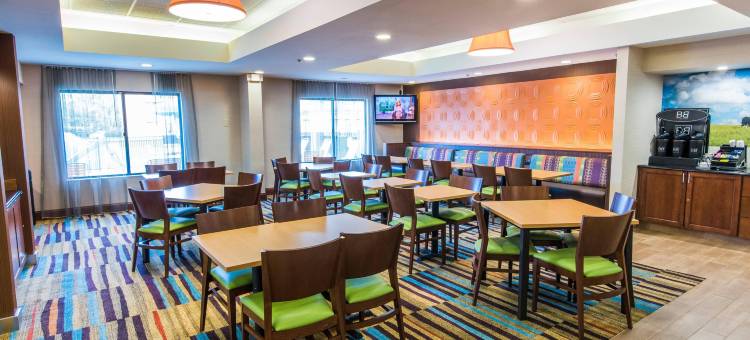 切萨皮克万枫旅馆&套房酒店(Fairfield Inn & Suites Chesapeake)图片