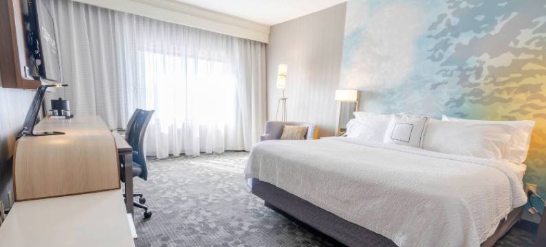 克利夫兰威洛比万怡酒店(Courtyard Cleveland Willoughby)图片