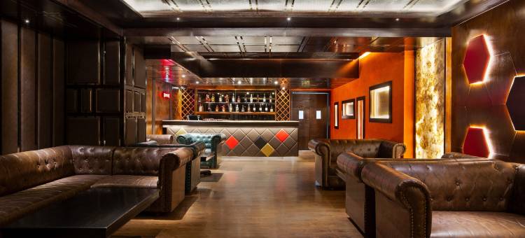 贾朗达尔温德姆华美达安可酒店(Ramada Encore by Wyndham Jalandhar)图片