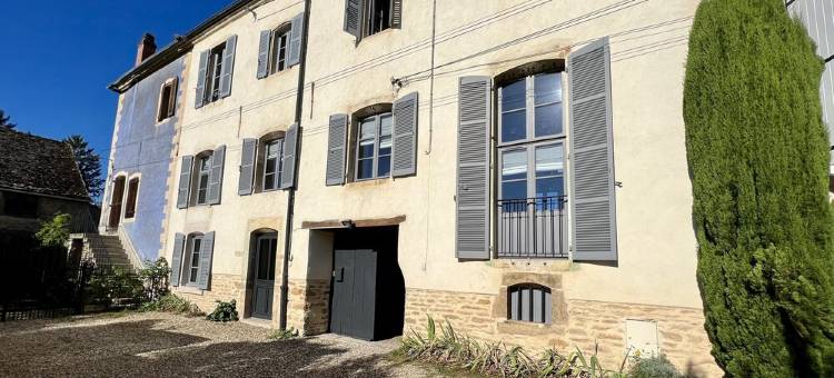 Former convent from the 17th, renovated, private garden, Beaune center图片