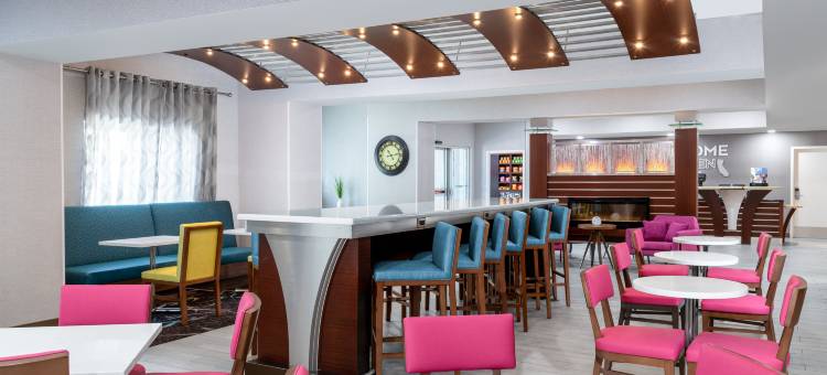 欢朋酒店及套房-萨克拉门托-加州博览会(Hampton Inn & Suites Sacramento-Cal Expo)图片