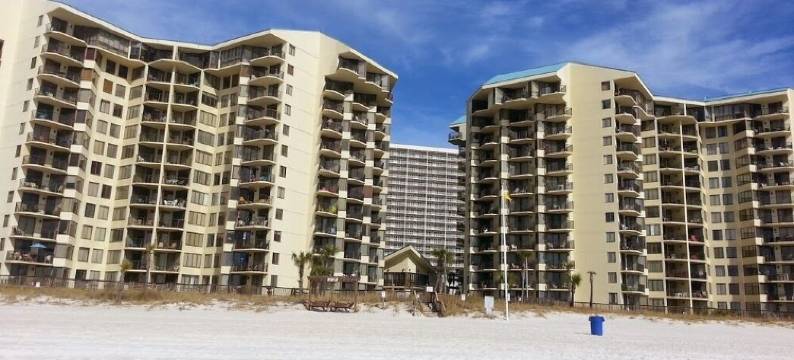 Beautiful white sandy beaches include Our Special Condo, all inclusive!图片