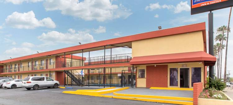 温德姆豪生套房-圣地亚哥丘拉维斯塔/海湾区(Howard Johnson Suites by Wyndham San Diego Chula Vista/BayFt)图片