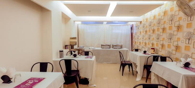 Treebo酒店Rvg, 阿尔卡普里(Treebo Rvg, Alkapuri)图片