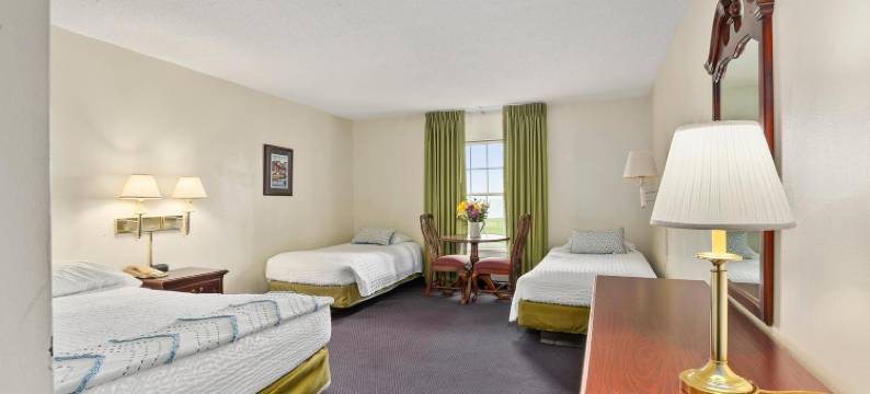 二楼东侧标准豪华房(Second Floor East Standard Deluxe)图片