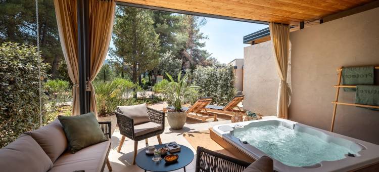 瓦拉玛阿米科尔度假村(Valamar Amicor Resort)图片