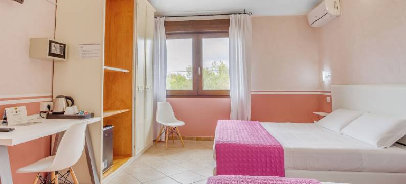 梅莫阿菲塔卡梅尔酒店(Memo's Affittacamere)图片