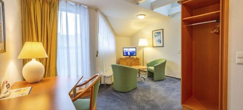 克里茲莫公园的西罗斯托克酒店(Hotel Rostock West im Kritzmow Park)图片