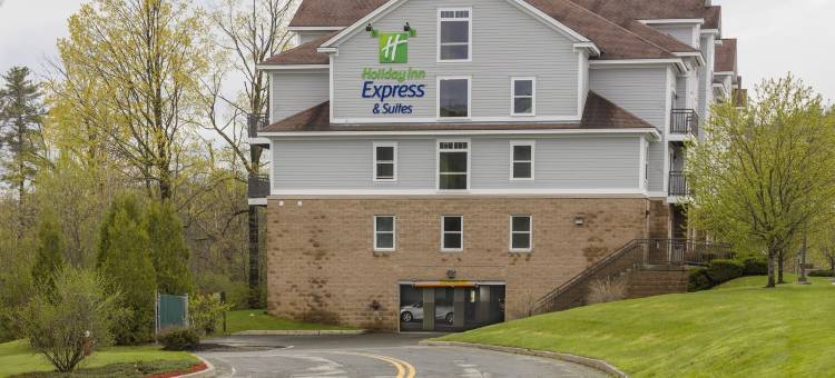 智选假日套房酒店怀特河路口(Holiday Inn Express & Suites White River Junction)图片
