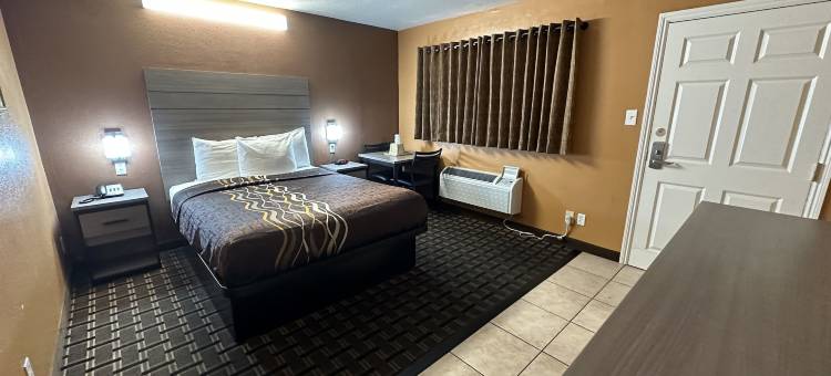 新科拉尔汽车旅馆(New Corral Motel)图片