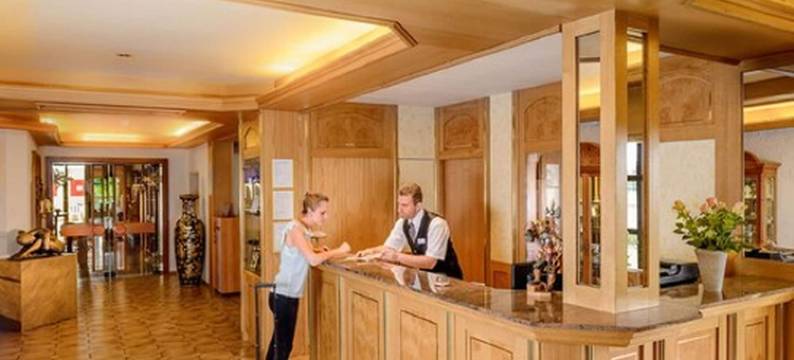 格勒尔酒店(Hotel Göller)图片