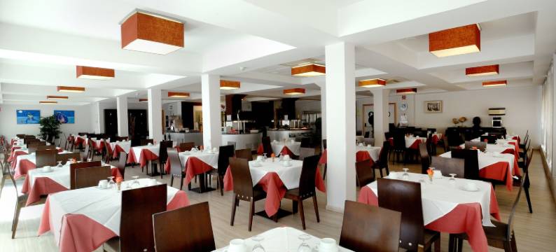 伊文尼亚总统酒店(Hotel President)图片