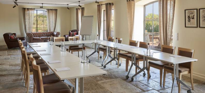 圣卢克斯城堡酒店(Château Saint Roux le Luc-Le Cannet des Maures)图片