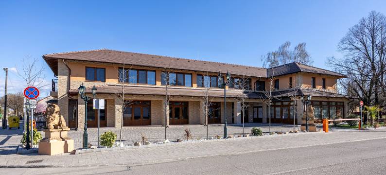 Vörös Álom Apartman Panzió图片