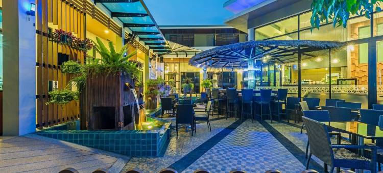 查龙奇迹湖景酒店(Chalong Miracle Lakeview)图片
