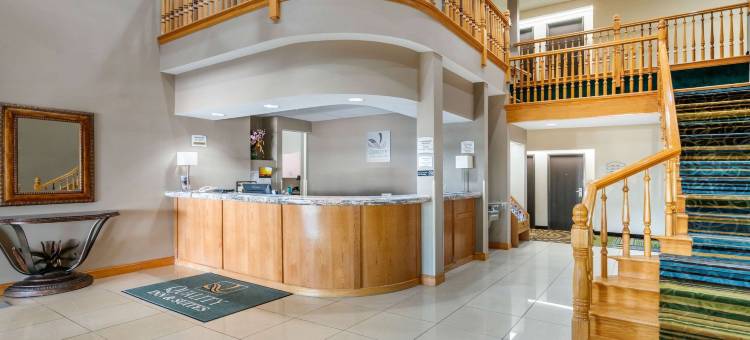 杰斐逊城凯艺套房酒店(Quality Inn & Suites - Jefferson City)图片