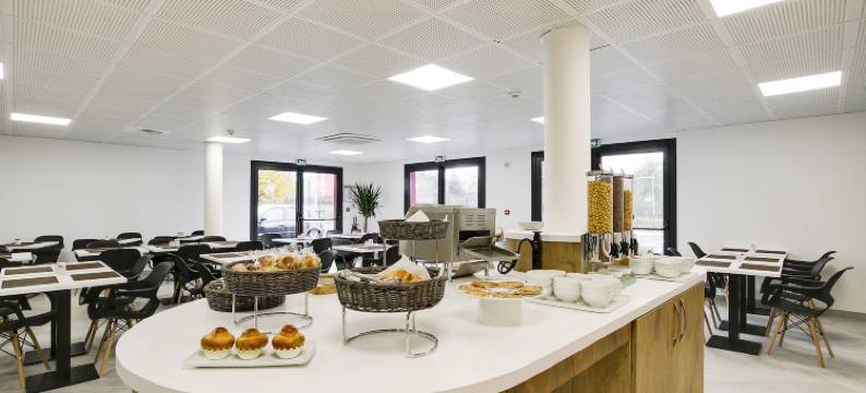 康福洛什英式酒店(Brit Hotel Confort Loches)图片