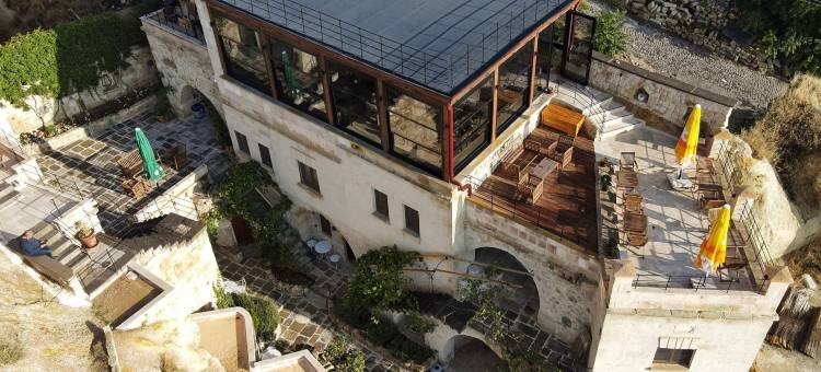 峡谷洞穴酒店(Canyon Cave Hotel)图片