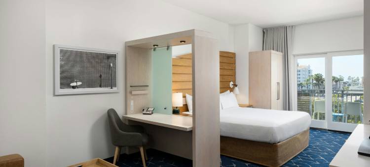 Marriott Oceanside Beach的SpringHill套房(SpringHill Suites Oceanside Beach)图片