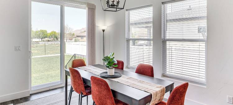 距大盐湖6英里：山景度假屋！(6 Mi to Great Salt Lake: Mtn-view Retreat!)图片