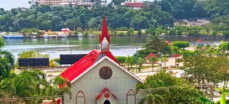 马里那萨马纳青年旅社(Hostal Marina Samana)图片