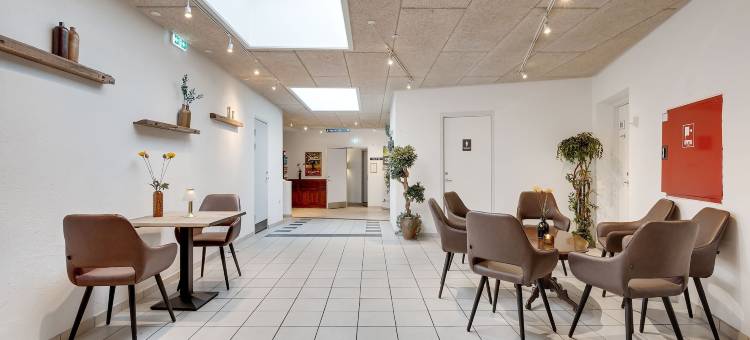 亚勒鲁普库洛酒店(Hotel Hjallerup Kro)图片