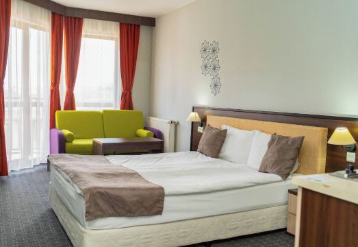 MPM Hotel Guinness Hotel Overview