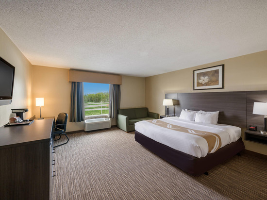 费什基尔南品质酒店及套房(靠近I-84)