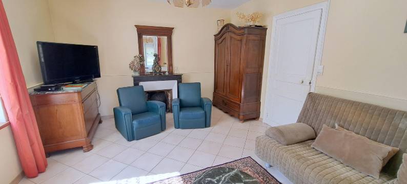 House near Lac de Madine with Historic Charm图片