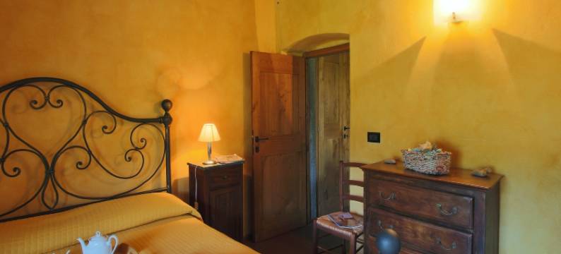 Holiday Home in Chianti with Pool & Terrace图片