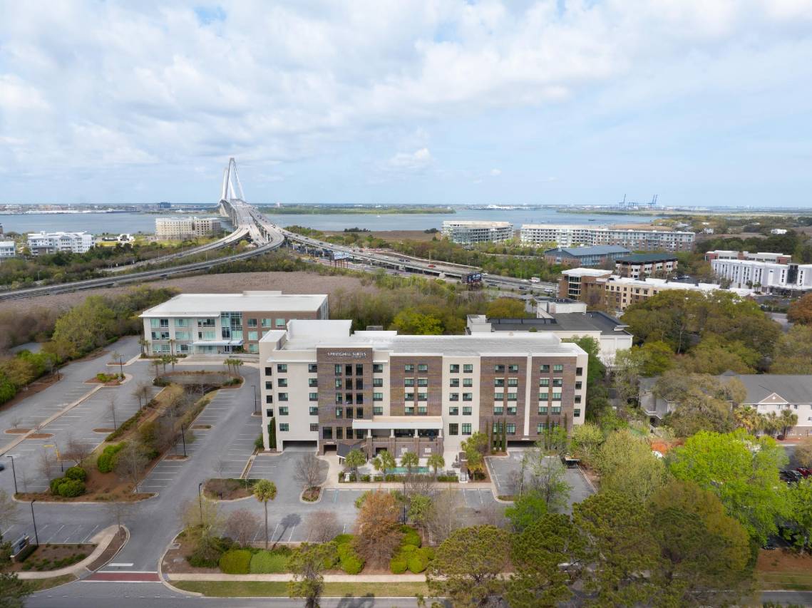 查尔斯顿芒特普莱森特万豪SpringHill Suites酒店(SpringHill Suites Charleston Mount Pleasant)
