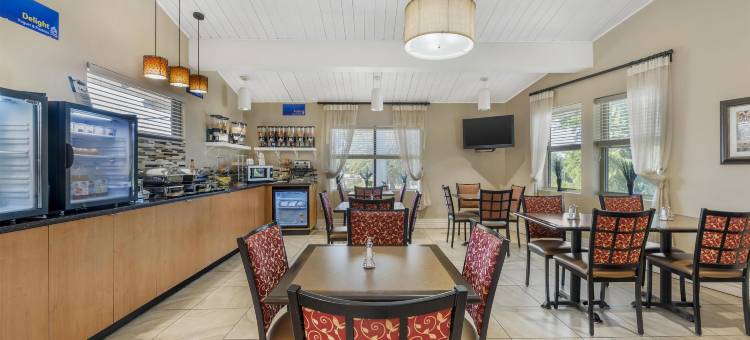 乡村斯奎尔贝斯特韦斯特酒店(Best Western Winchester Hotel)图片