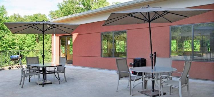 匡蒂科正门北方附近舒适酒店(Comfort Inn Near Quantico Main Gate North)图片