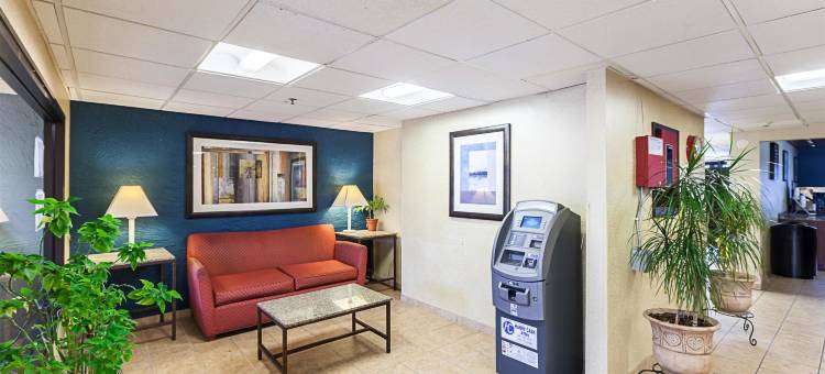 威斯康星米尔瓦基 - 格伦代尔 6 号汽车旅馆(Motel 6 Milwaukee, WI - Glendale)图片