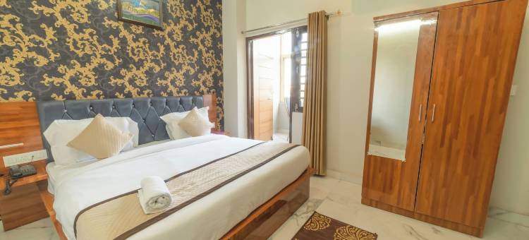 鲁德拉酒店(FabHotel Rudra)图片