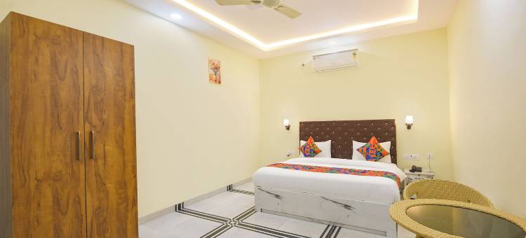 Fabhotel 鲁比康(FabHotel Rubicon)图片