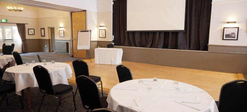 卡恩伍德阿姆斯酒店 - 格林国王旅馆(Charnwood Arms)图片