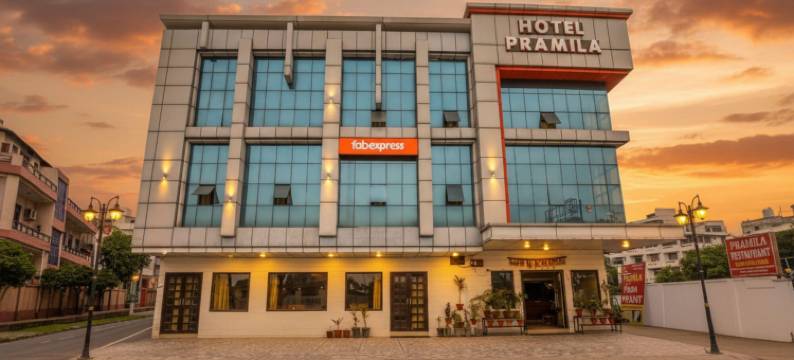 普拉米拉·酒店(FabHotel Pramila Inn)图片