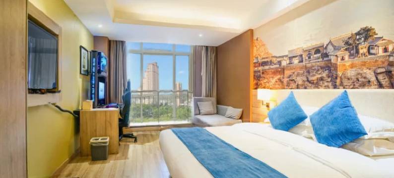 美娱·星峰电竞酒店(枣庄光明西路高铁站店)图片