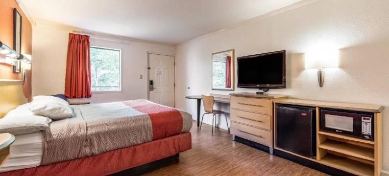 加特林堡大烟山6号汽车旅馆(Motel 6 Gatlinburg, TN - Smoky Mountains)图片