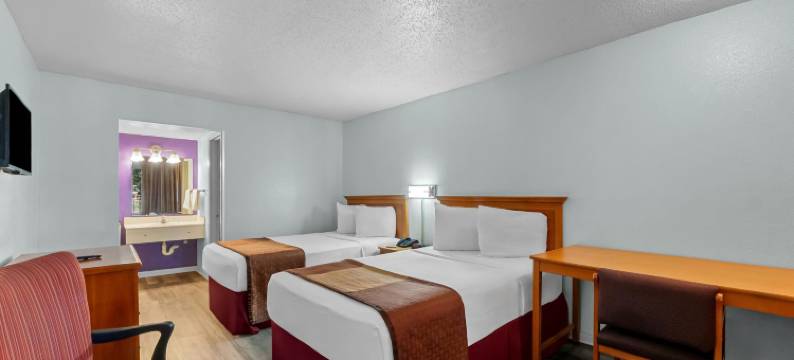 弗罗斯特银行中心附近圣安东尼奥骑士酒店(Knights Inn San Antonio Near at&T Center)图片